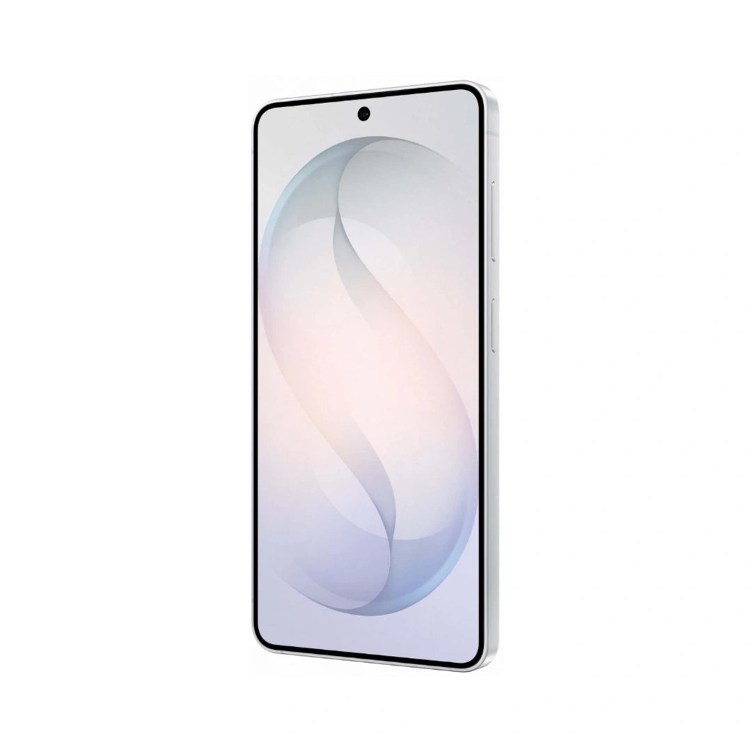Samsung S26 5G | 6.3 inches AMOLED Display | 2600 nits Peak Brightness | Exynos 2600 Chipset | 50MP Triple Camera | 12MP Front Camera | 4300mAh Battery | Corning® Gorilla® Glass Victus® 2 | IP68 Water Resistance
