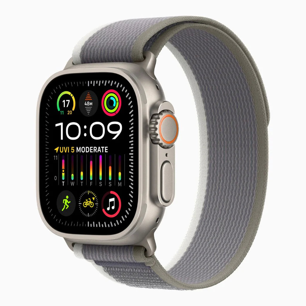Apple Watch Ultra 2 Hiking and exploring with reliable navigation