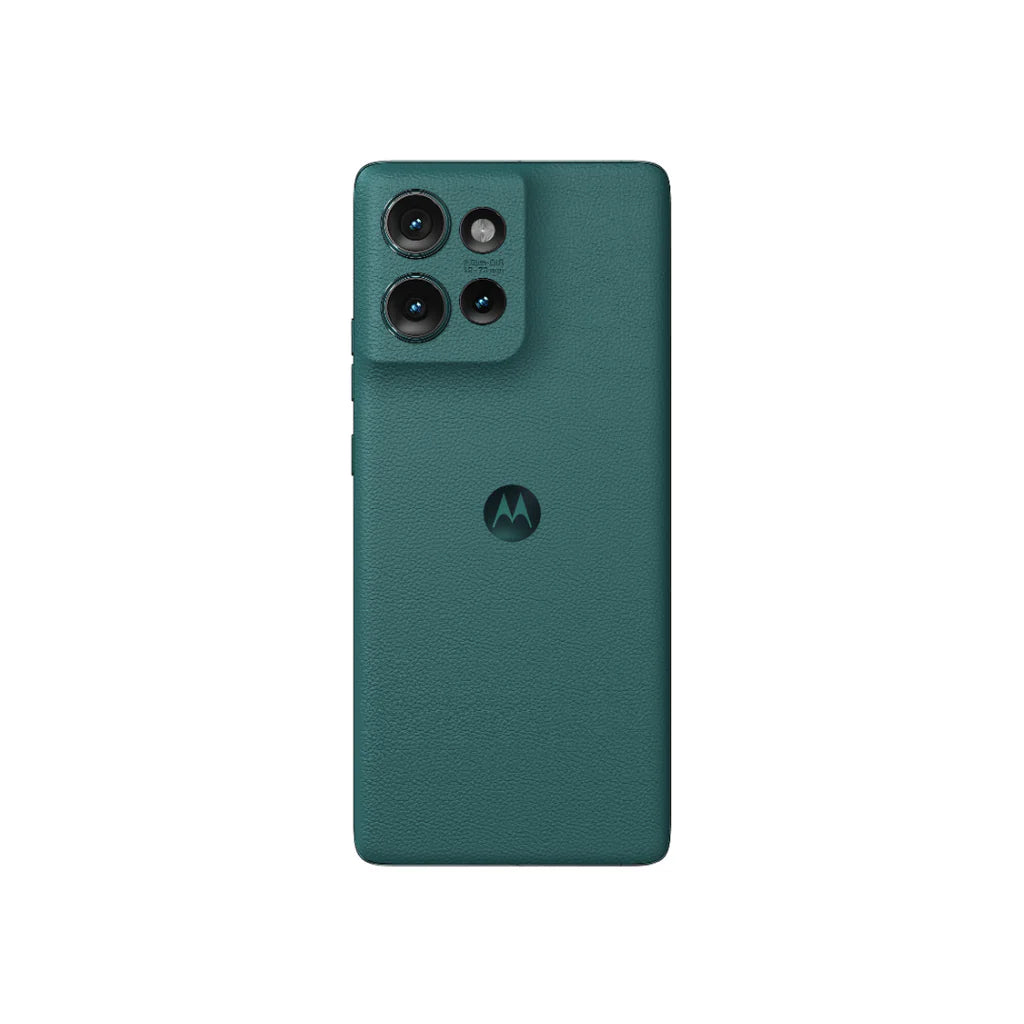 Motorola Edge 50 - 6.67 inches Display
